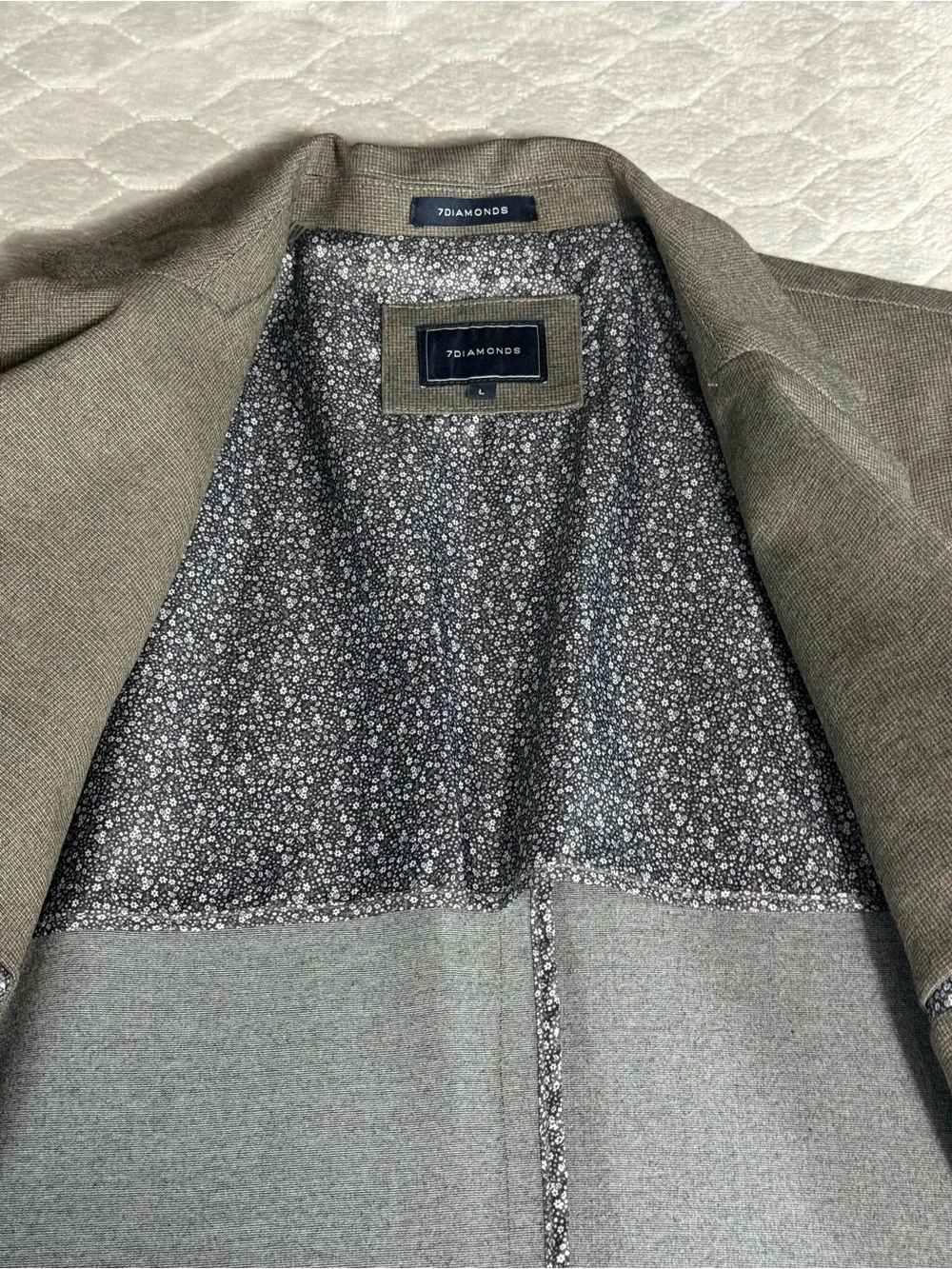 7 Diamonds Newport Blazer Brown Large NWT Modern Sport Coat